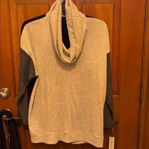 Calvin Klein Performance Black Quick Dry Shirt Gray and Black color block top